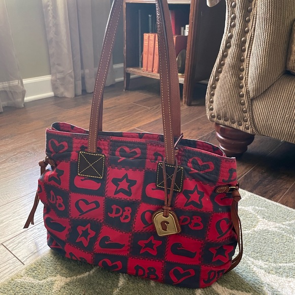 Dooney & Bourke Handbags - DOONEY AND BOURKE